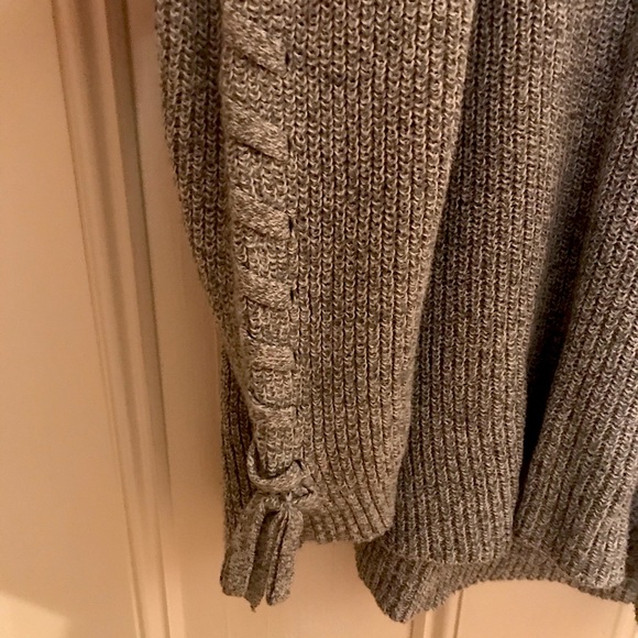 American Eagle Gray Sweater with tassel sleeves - Picture 2 of 5